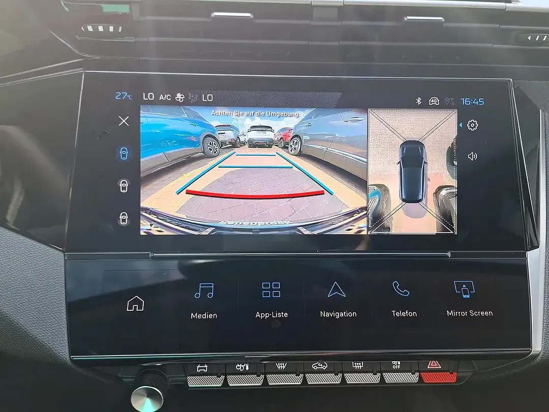 Peugeot 308 - Thumbnail 13