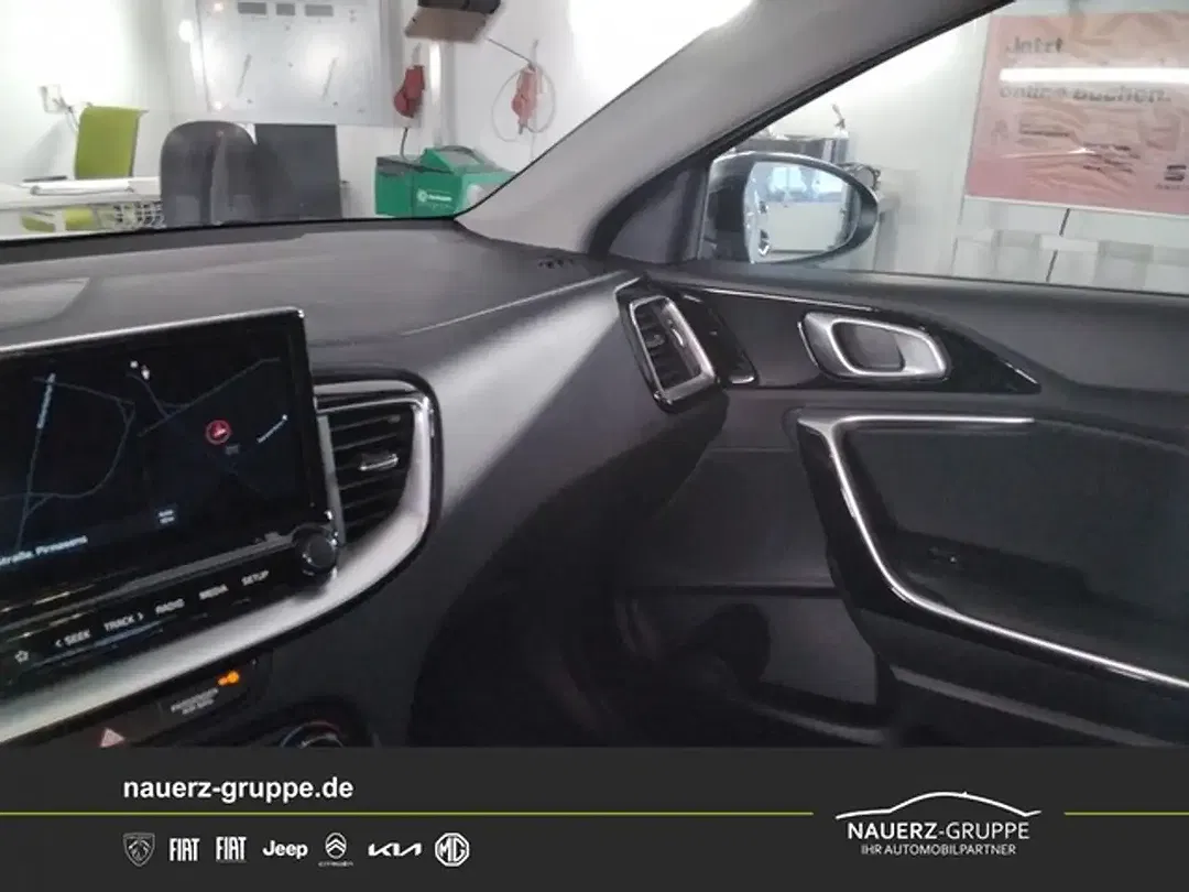 Kia XCeed - Thumbnail 11
