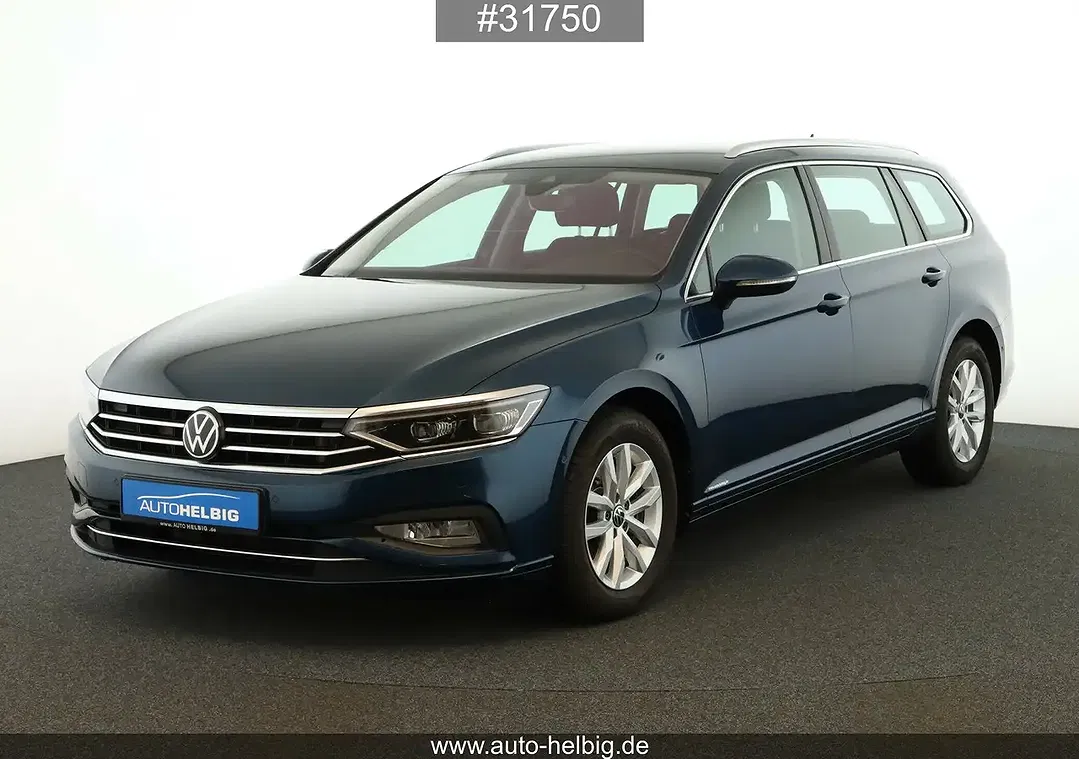 Volkswagen Passat Variant - Thumbnail 1