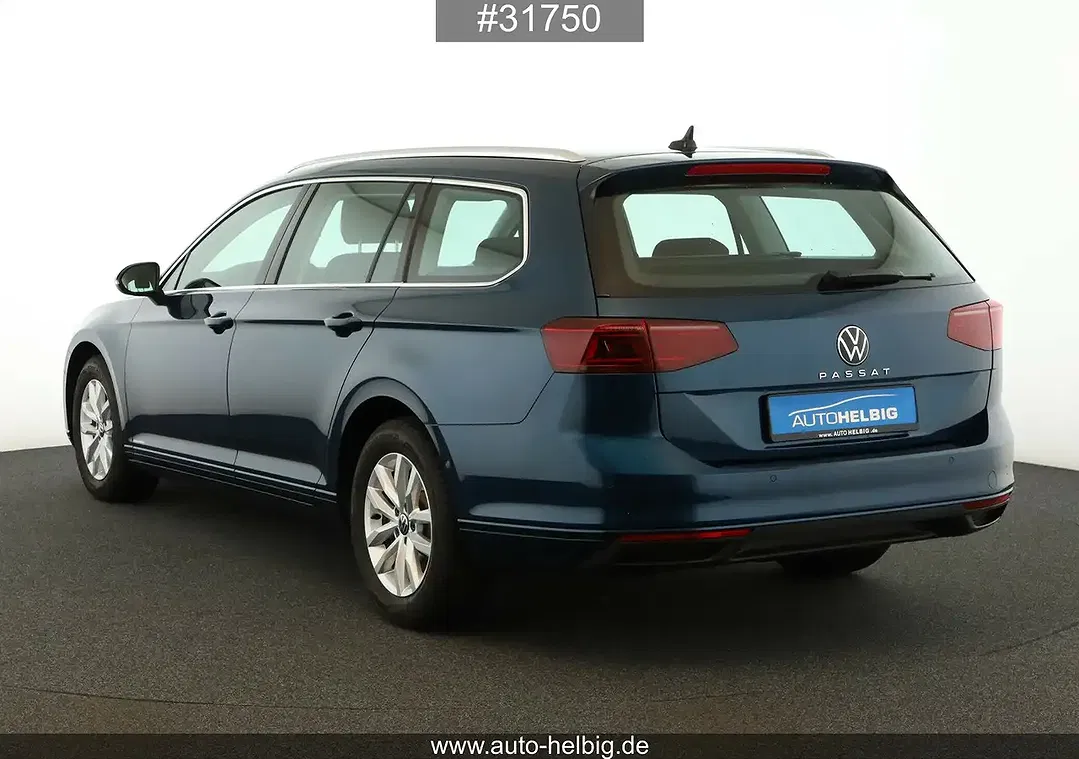 Volkswagen Passat Variant - Thumbnail 3