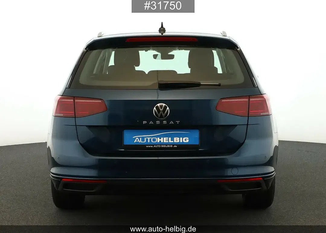 Volkswagen Passat Variant - Thumbnail 4
