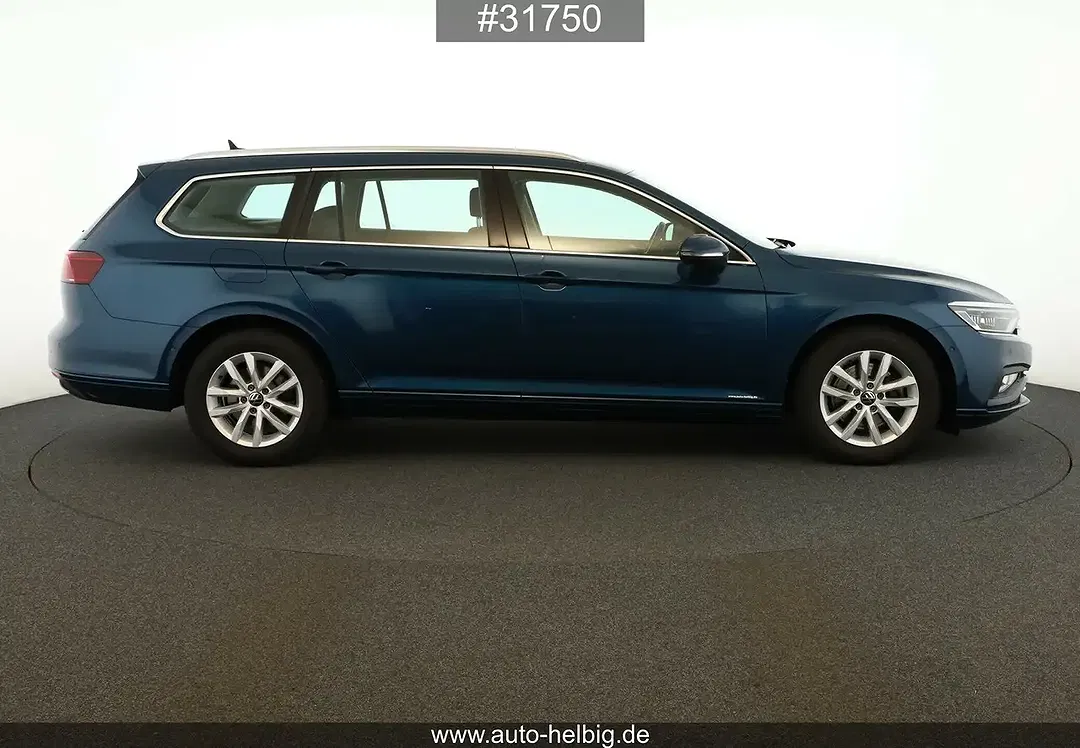 Volkswagen Passat Variant - Thumbnail 6