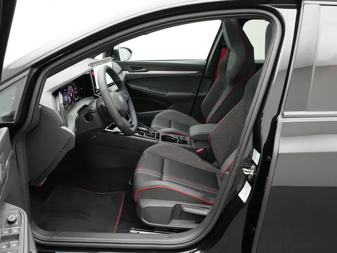 Volkswagen Golf GTI - Thumbnail 11