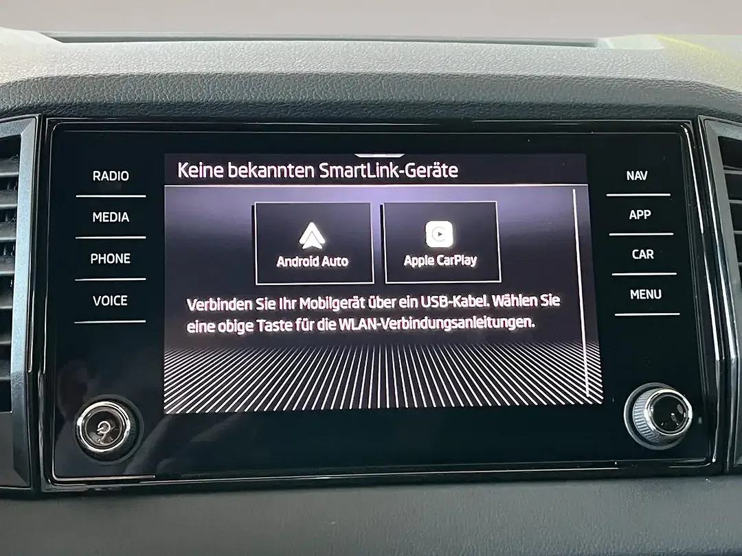 Skoda Karoq - Thumbnail 12