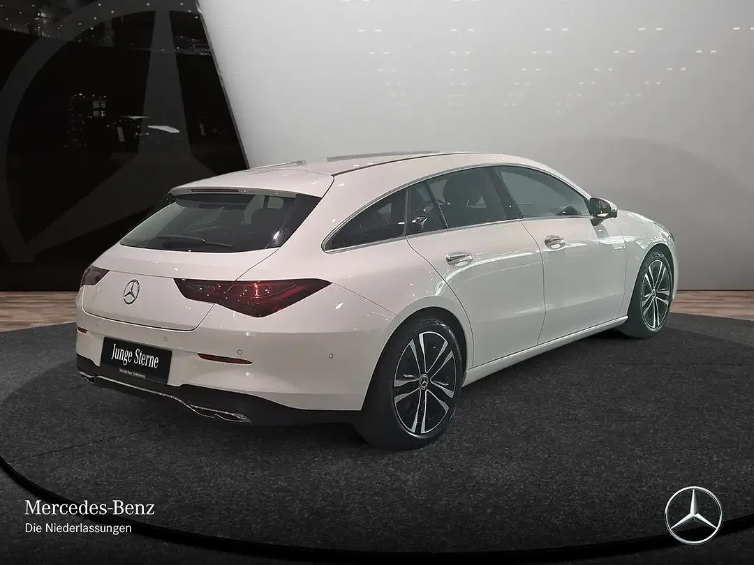 Mercedes-Benz CLA 180 - Thumbnail 7