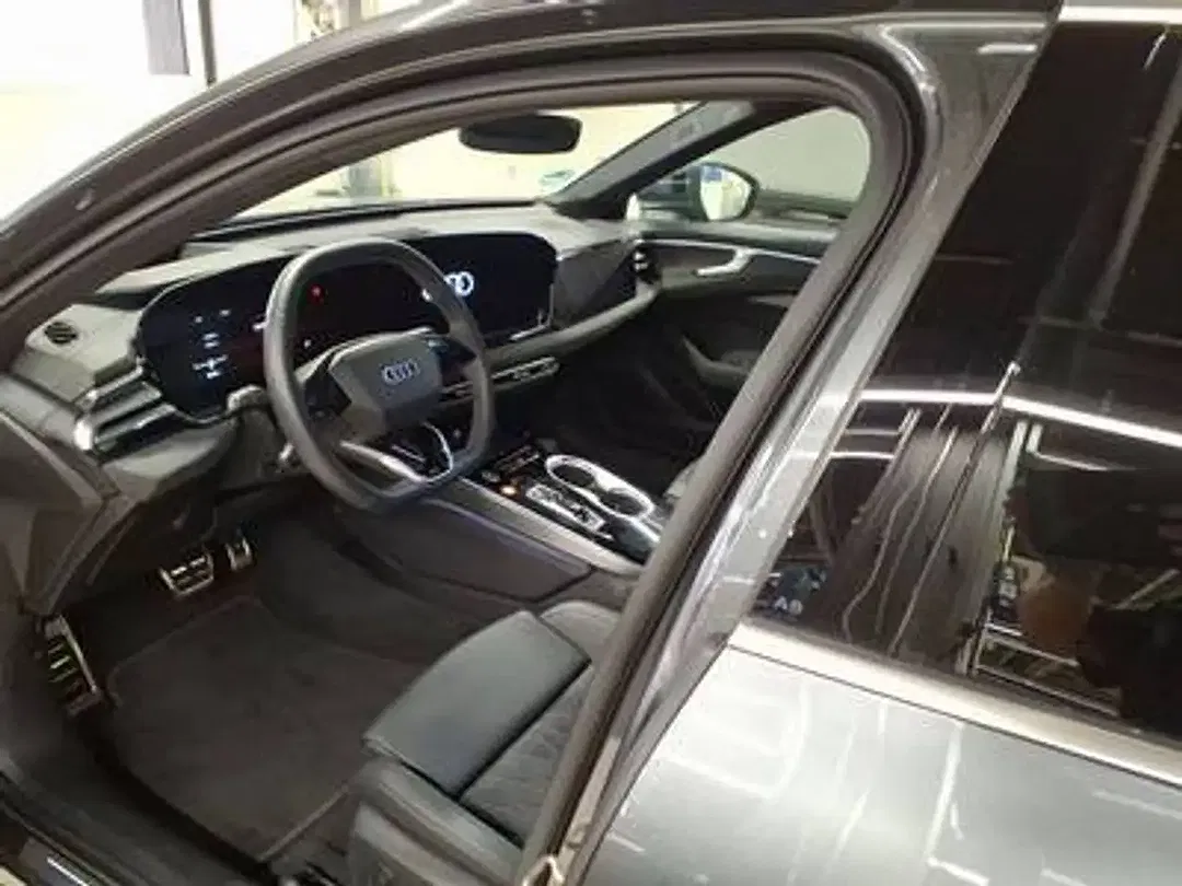 Audi A6 - Thumbnail 4