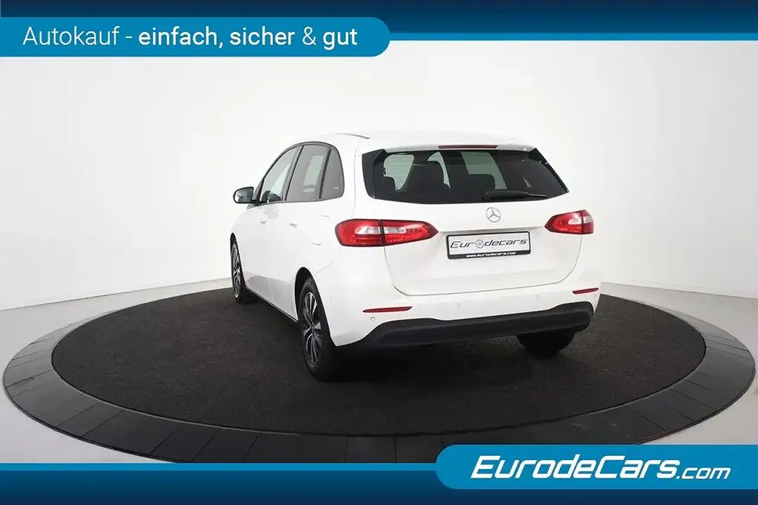 Mercedes-Benz B 180 - Thumbnail 6