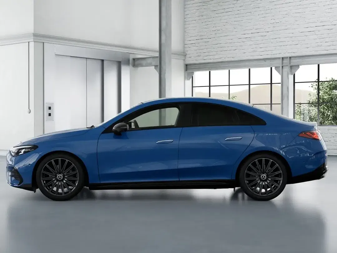 Mercedes-Benz CLA 350 - Thumbnail 3