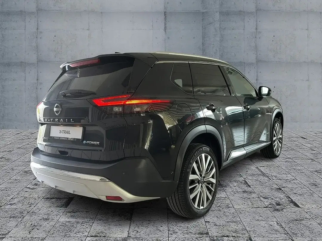 Nissan X-Trail - Thumbnail 4