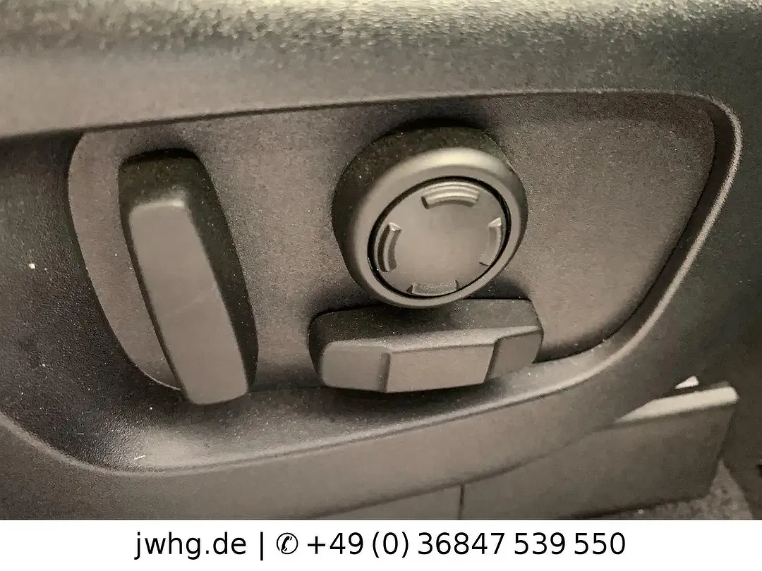 Land Rover Discovery - Thumbnail 5