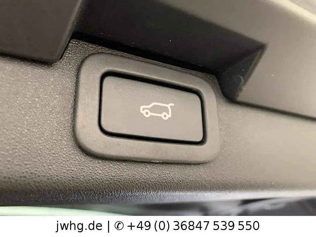 Land Rover Discovery - Thumbnail 7