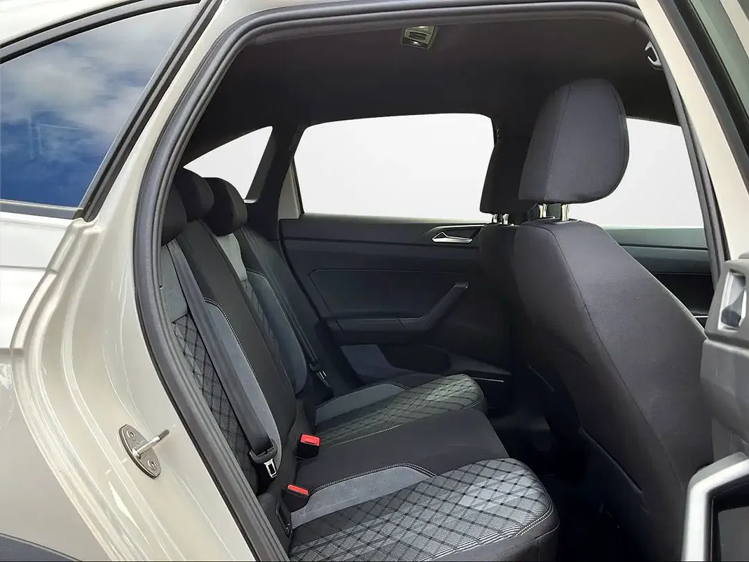 Volkswagen Taigo - Thumbnail 11