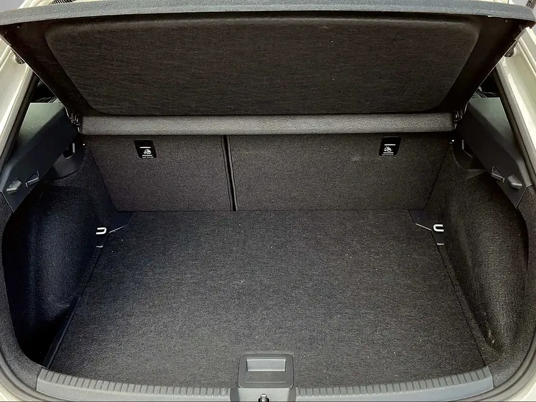 Volkswagen Taigo - Thumbnail 13