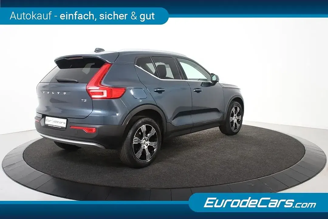 Volvo XC40 - Thumbnail 7