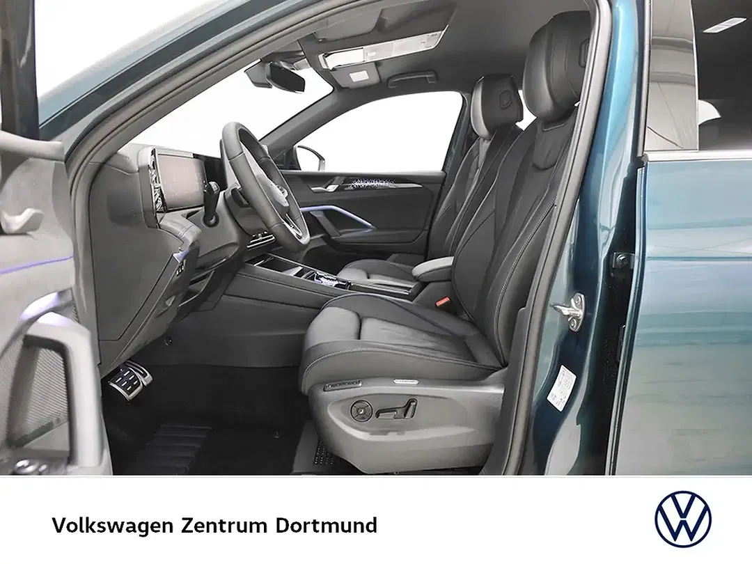Volkswagen Tiguan - Thumbnail 11