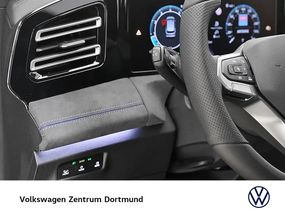 Volkswagen Tiguan - Thumbnail 12