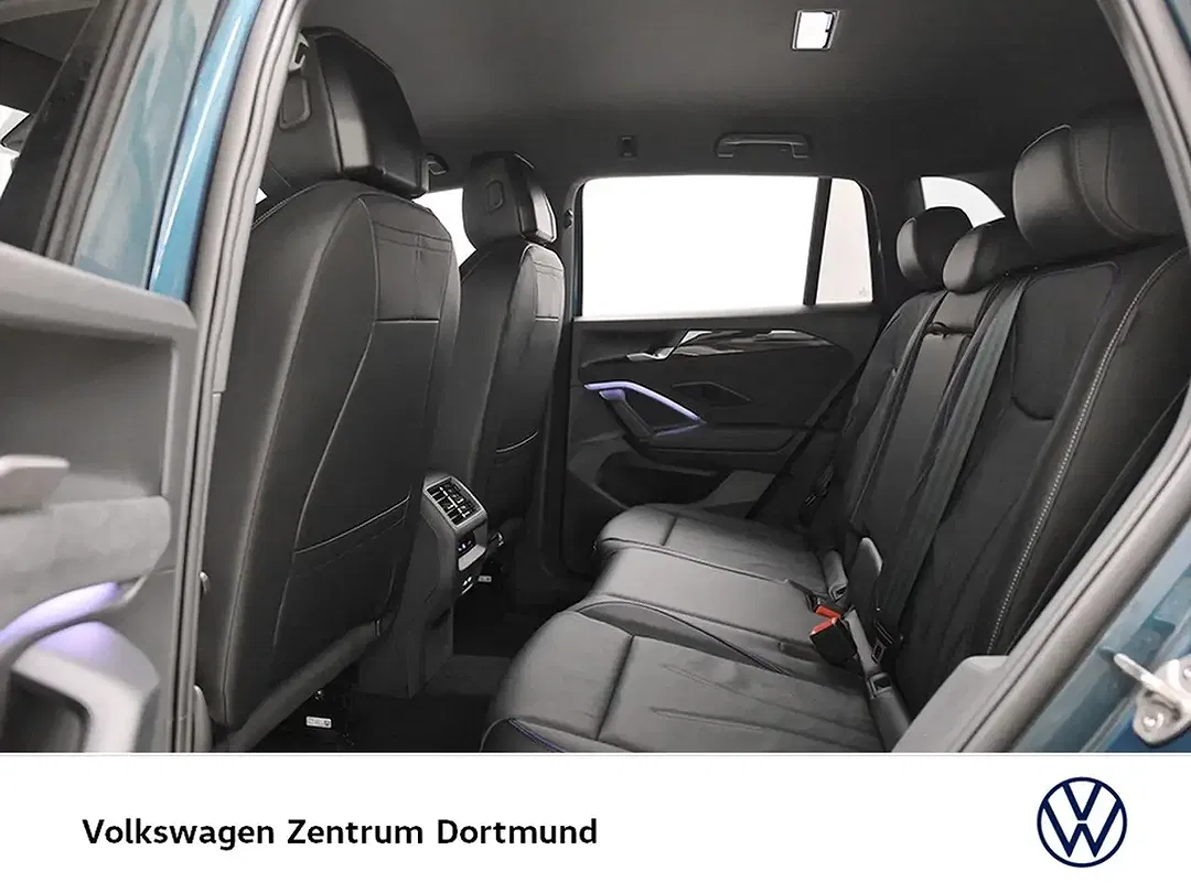 Volkswagen Tiguan - Thumbnail 13