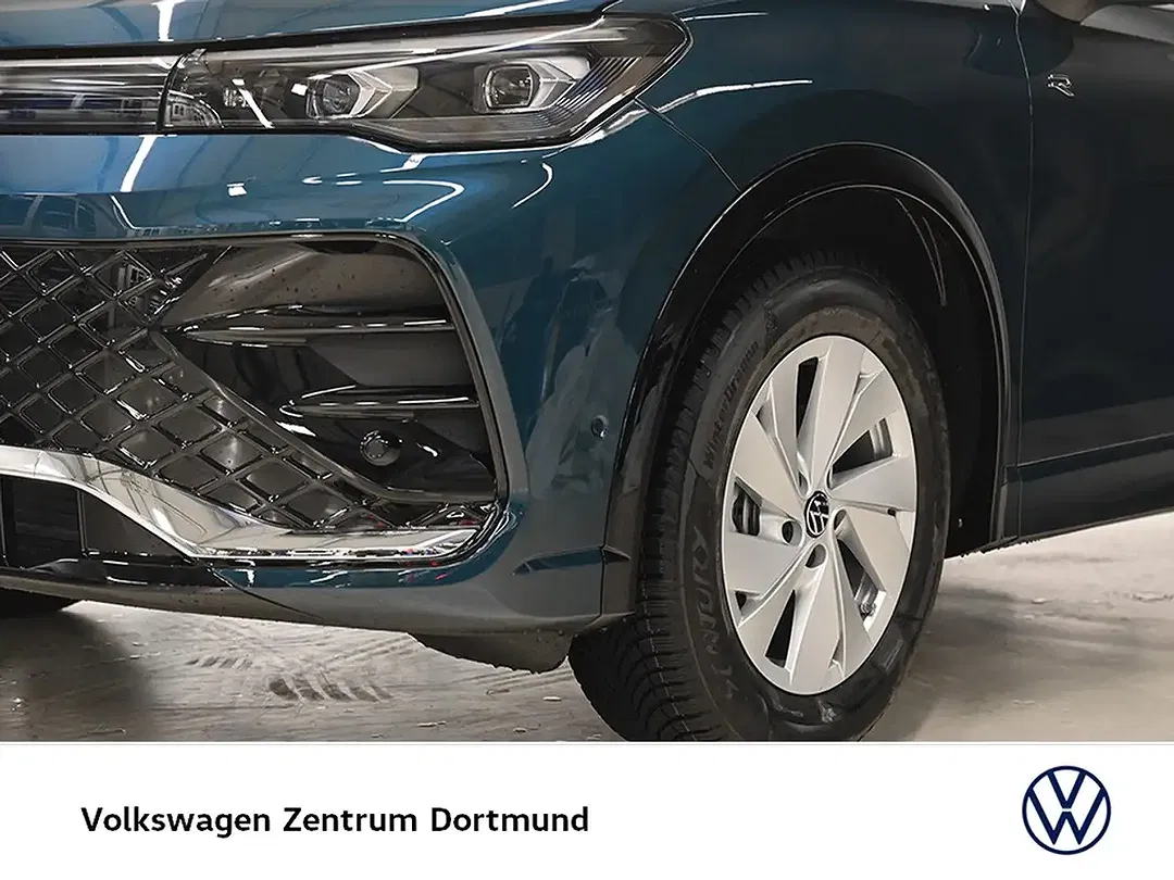 Volkswagen Tiguan - Thumbnail 6
