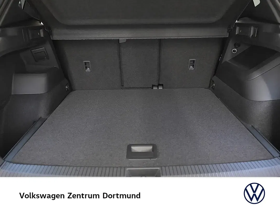 Volkswagen Tiguan - Thumbnail 9