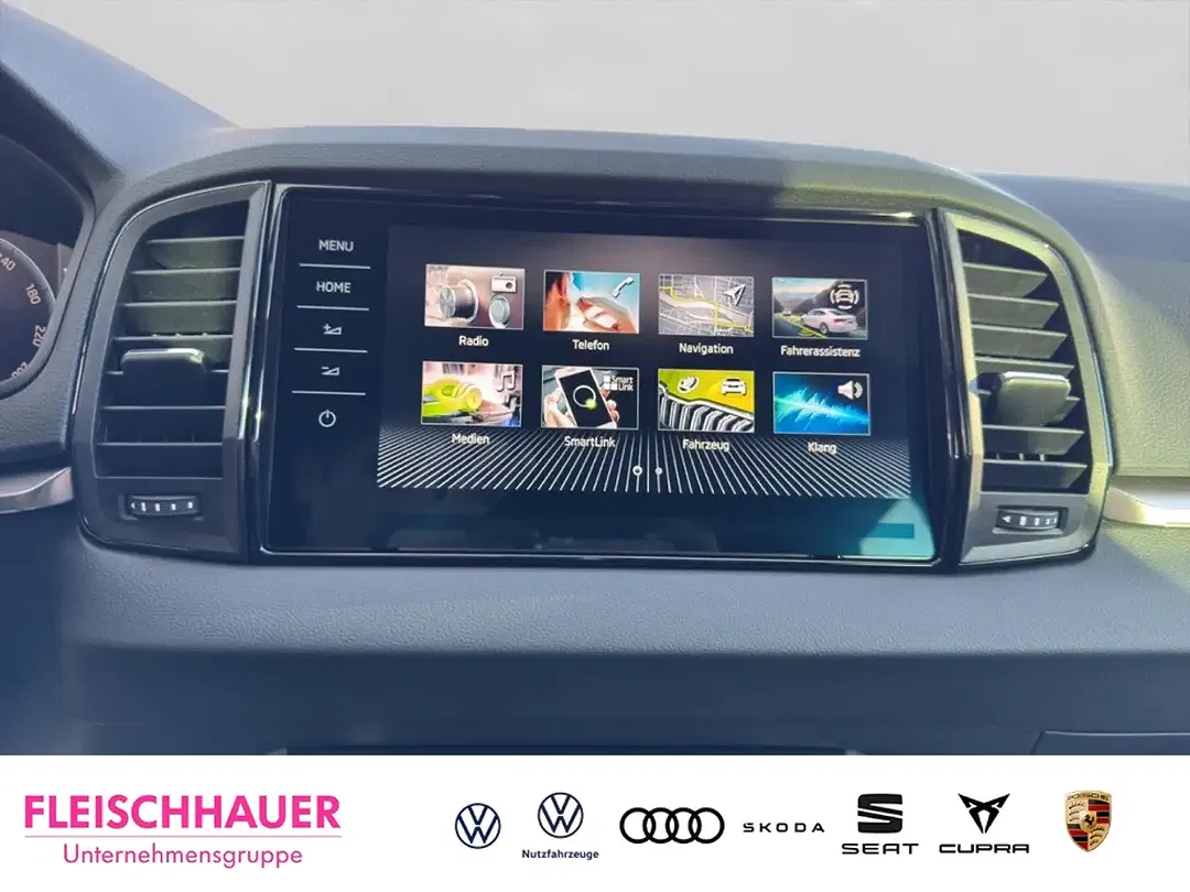 Skoda Karoq - Thumbnail 10