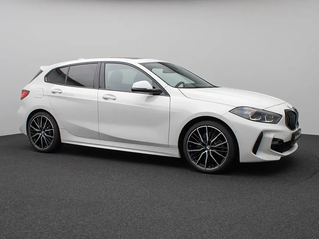 BMW 120 - Thumbnail 3