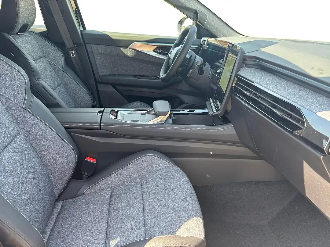 Renault Espace E-Tech Hybrid Techno - foto 15