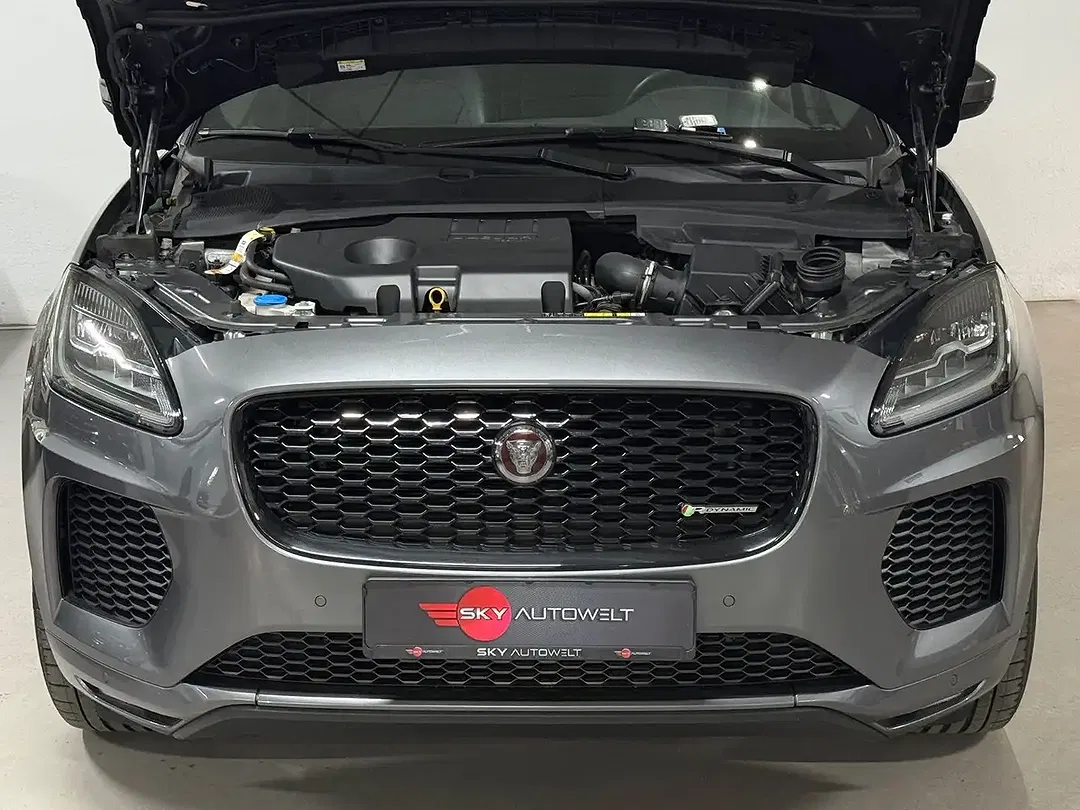 Jaguar E-Pace - Thumbnail 17