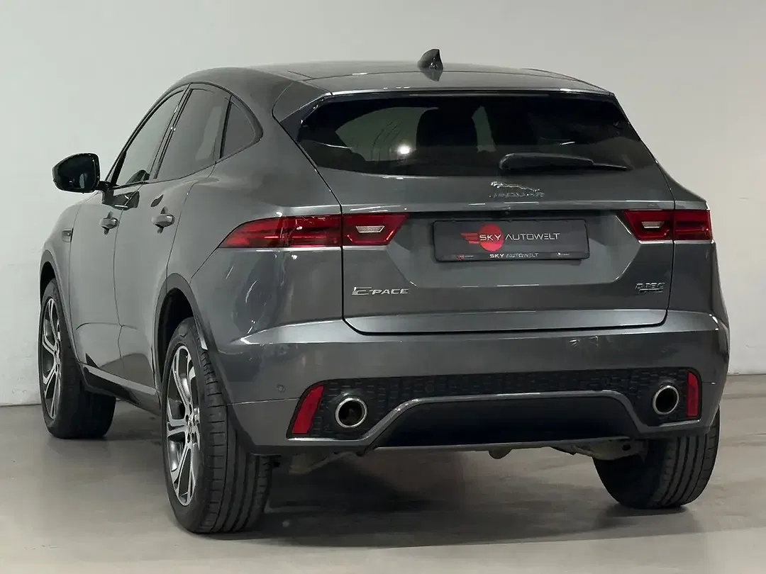 Jaguar E-Pace - Thumbnail 4