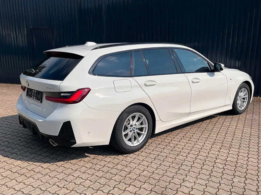 BMW 318 - Thumbnail 9