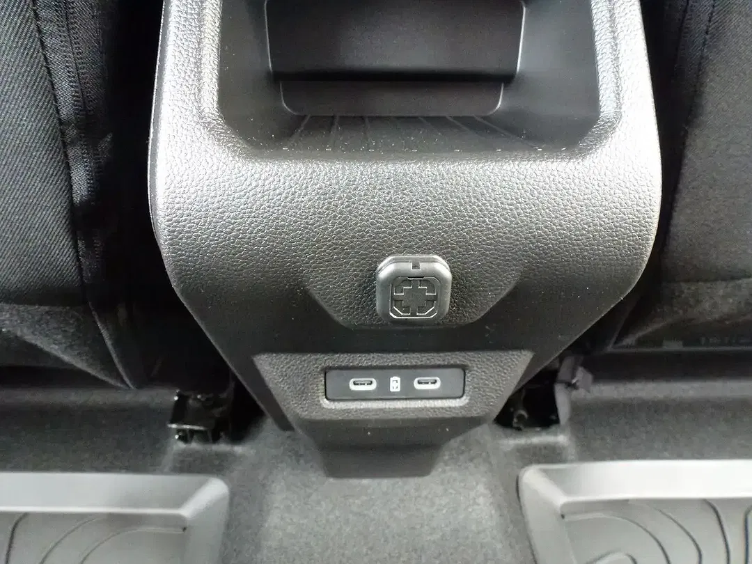 Dacia Duster - Thumbnail 12