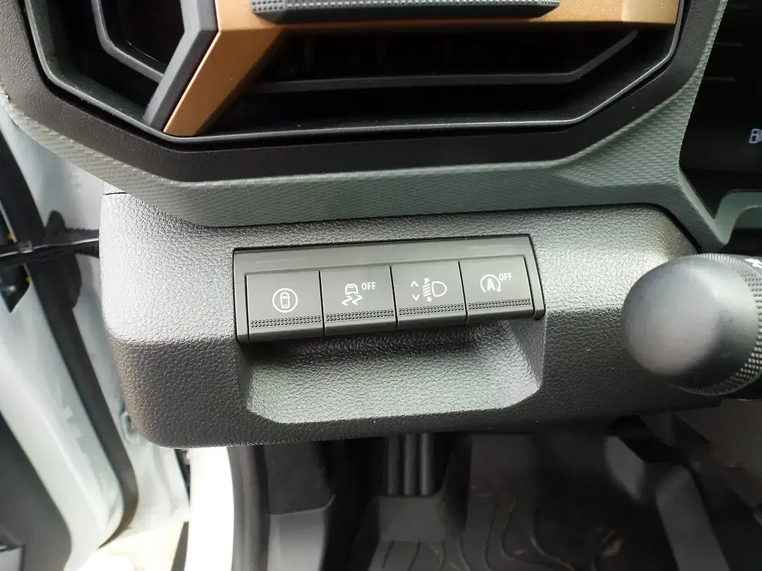 Dacia Duster - Thumbnail 14
