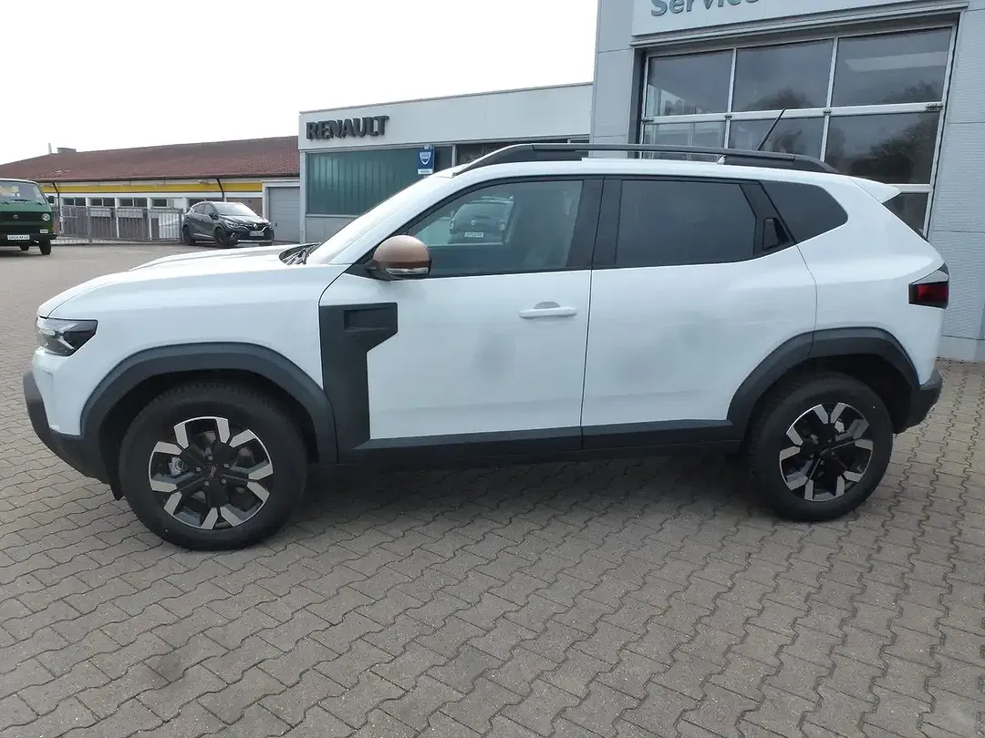Dacia Duster - Thumbnail 3