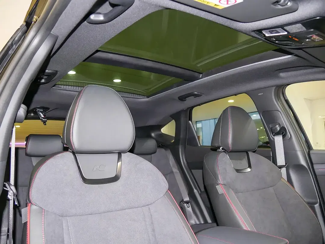 Hyundai TUCSON - Thumbnail 3