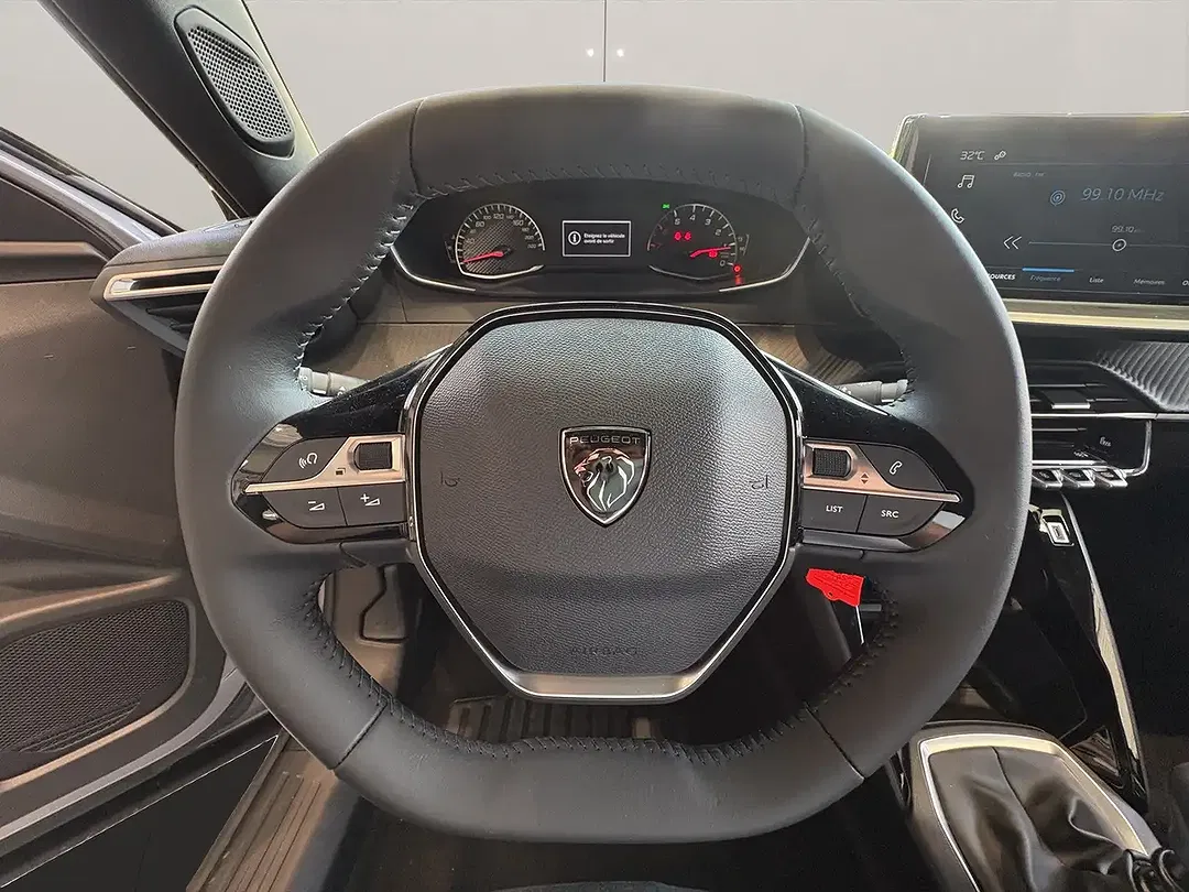 Peugeot 2008 - Thumbnail 8