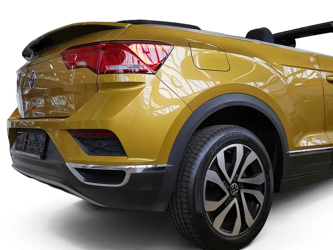 Volkswagen T-Roc - Thumbnail 3
