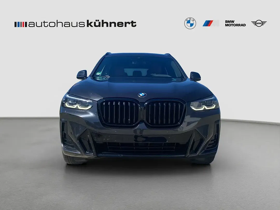 BMW X3 - Thumbnail 3