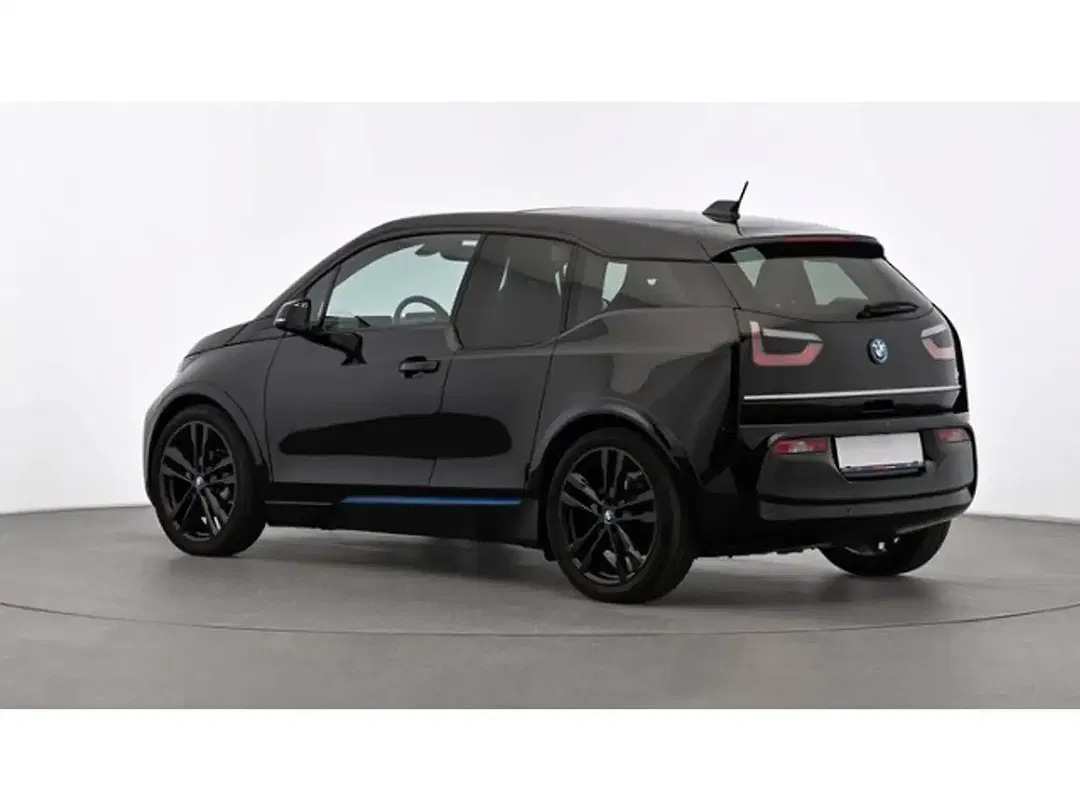 BMW i3 - Thumbnail 13