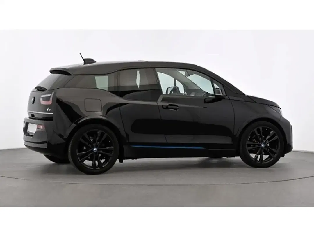 BMW i3 - Thumbnail 7