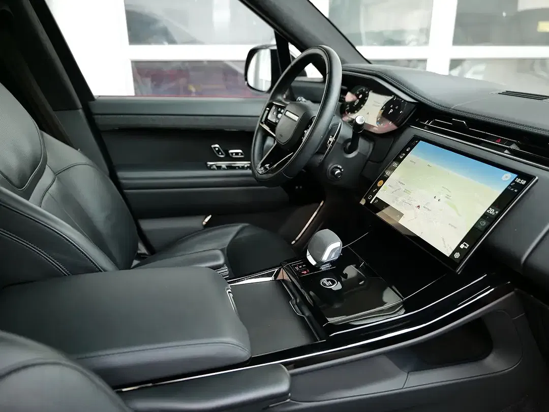 Land Rover Range Rover Sport - Thumbnail 18