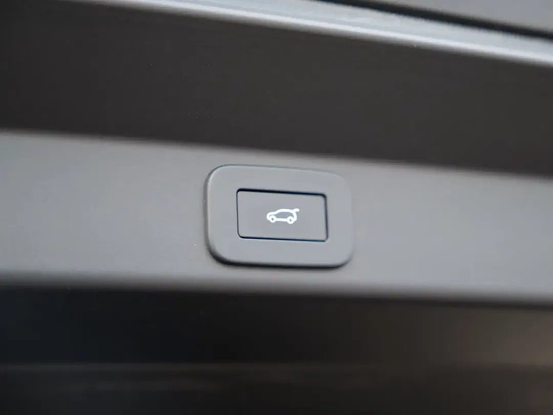 Land Rover Range Rover Sport - Thumbnail 46