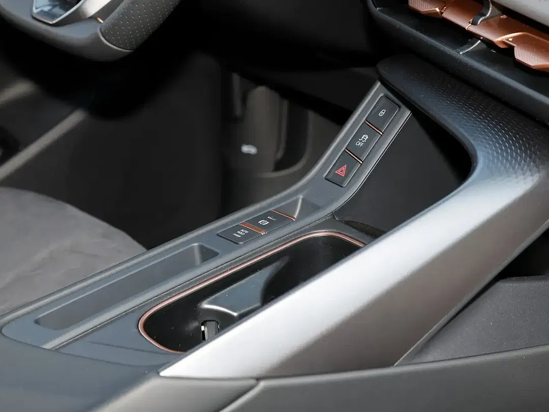 CUPRA Terramar - Thumbnail 9