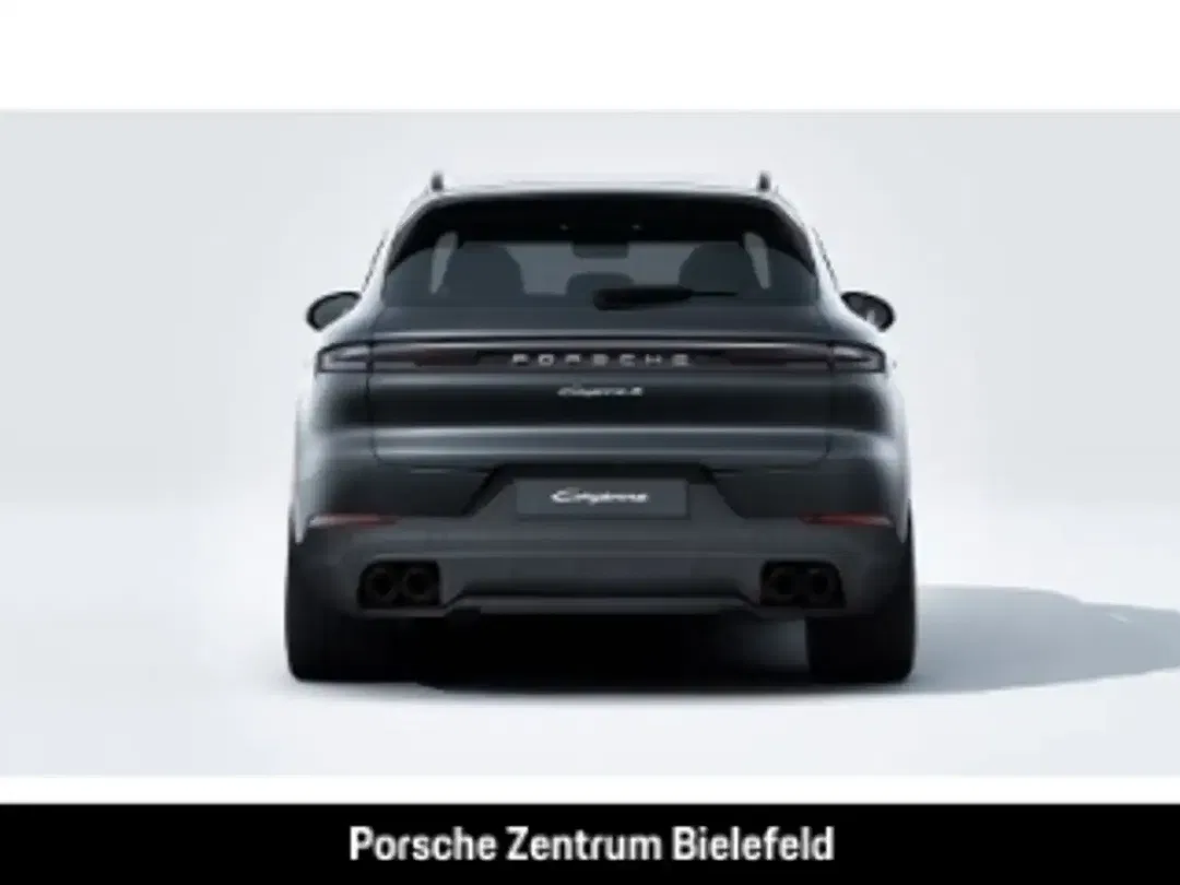 Porsche Cayenne - Thumbnail 3