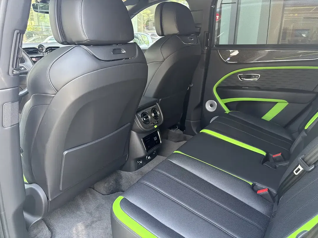 Bentley Bentayga - Thumbnail 11