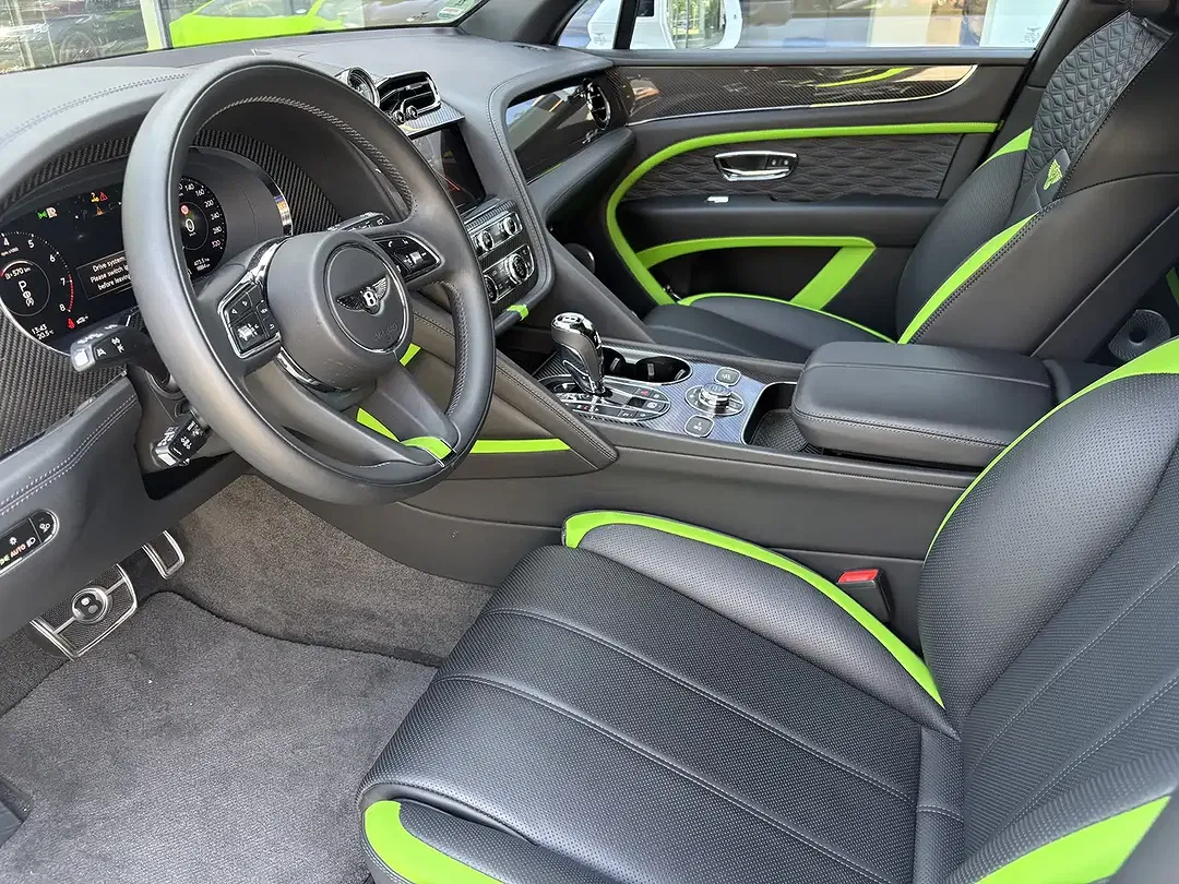 Bentley Bentayga - Thumbnail 7