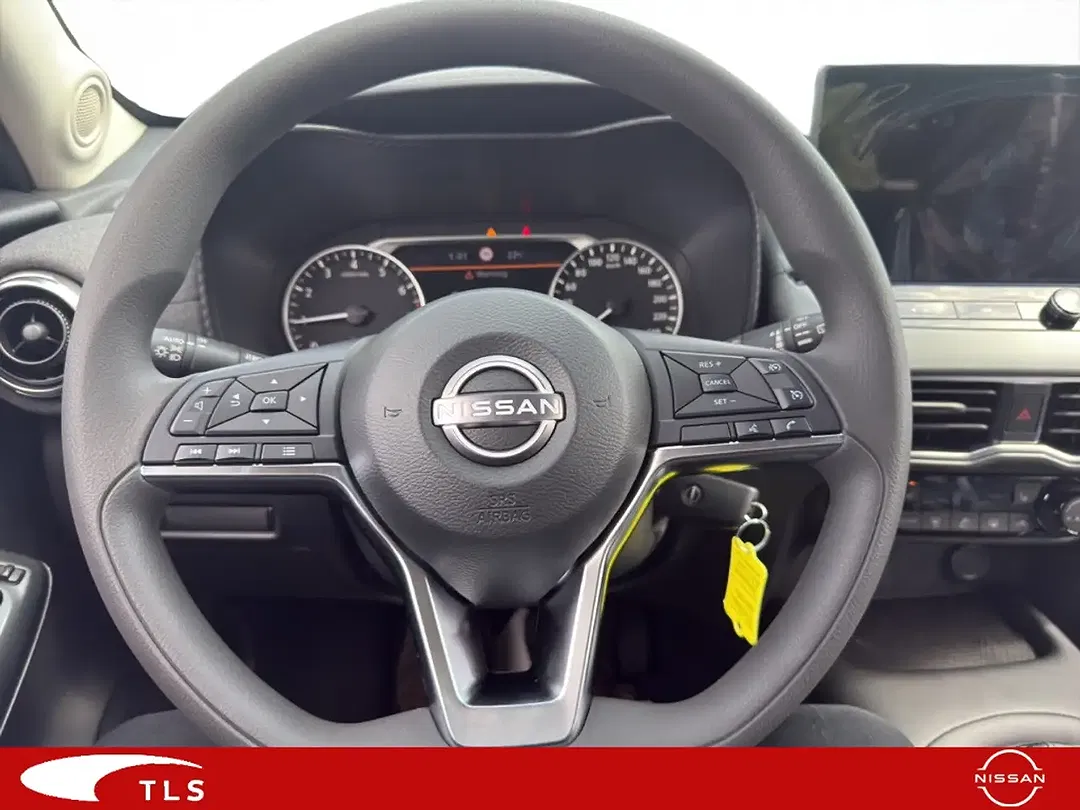 Nissan Juke - Thumbnail 11
