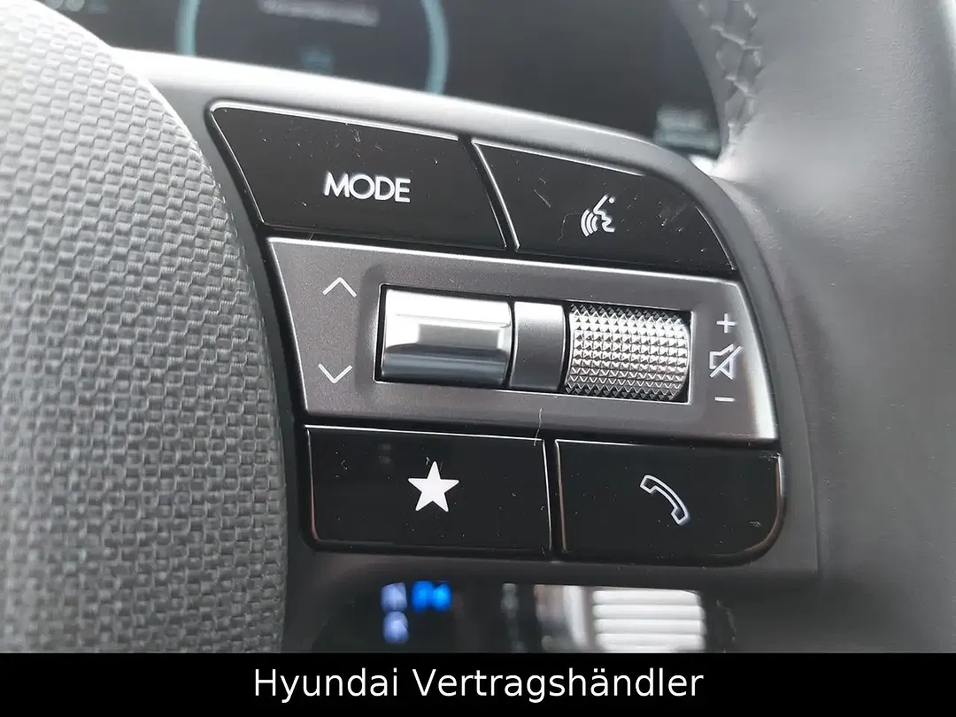 Hyundai IONIQ 5 - Thumbnail 15