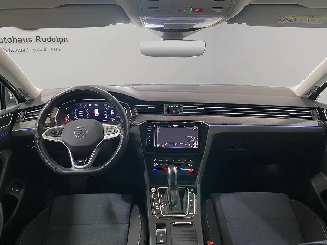 Volkswagen Passat Variant - Thumbnail 5