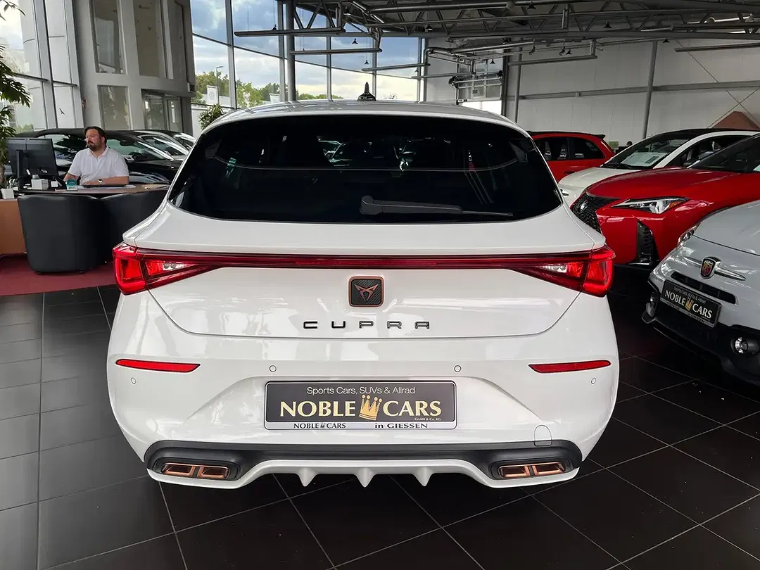 CUPRA Leon - Thumbnail 7