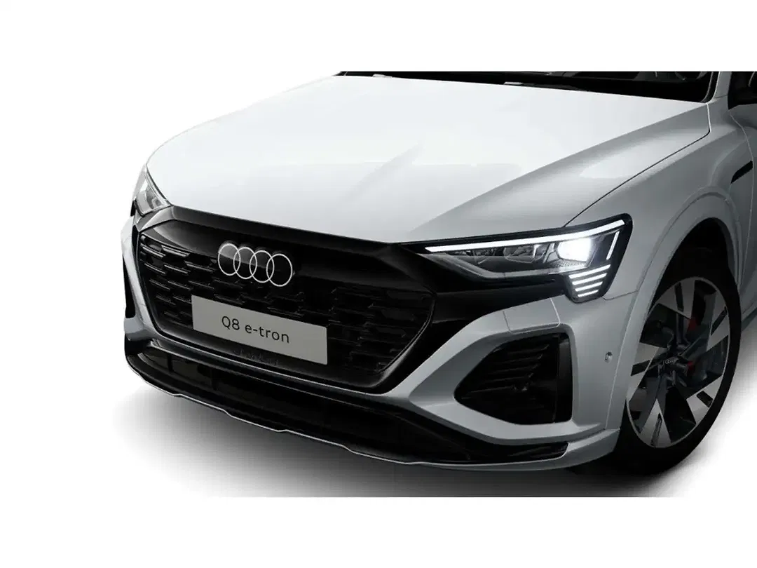 Audi Q8 e-tron - Thumbnail 4