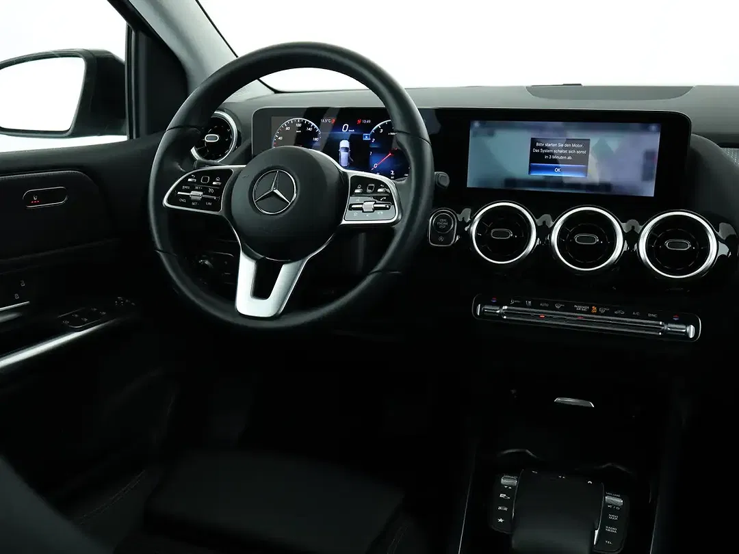 Mercedes-Benz B 200 - Thumbnail 10